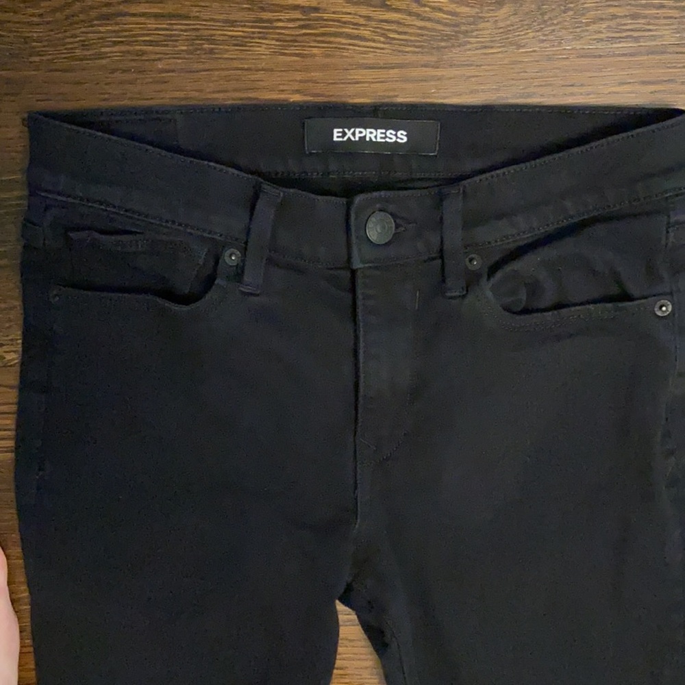 Express Mid Rise Jeans - Picture 2 of 6